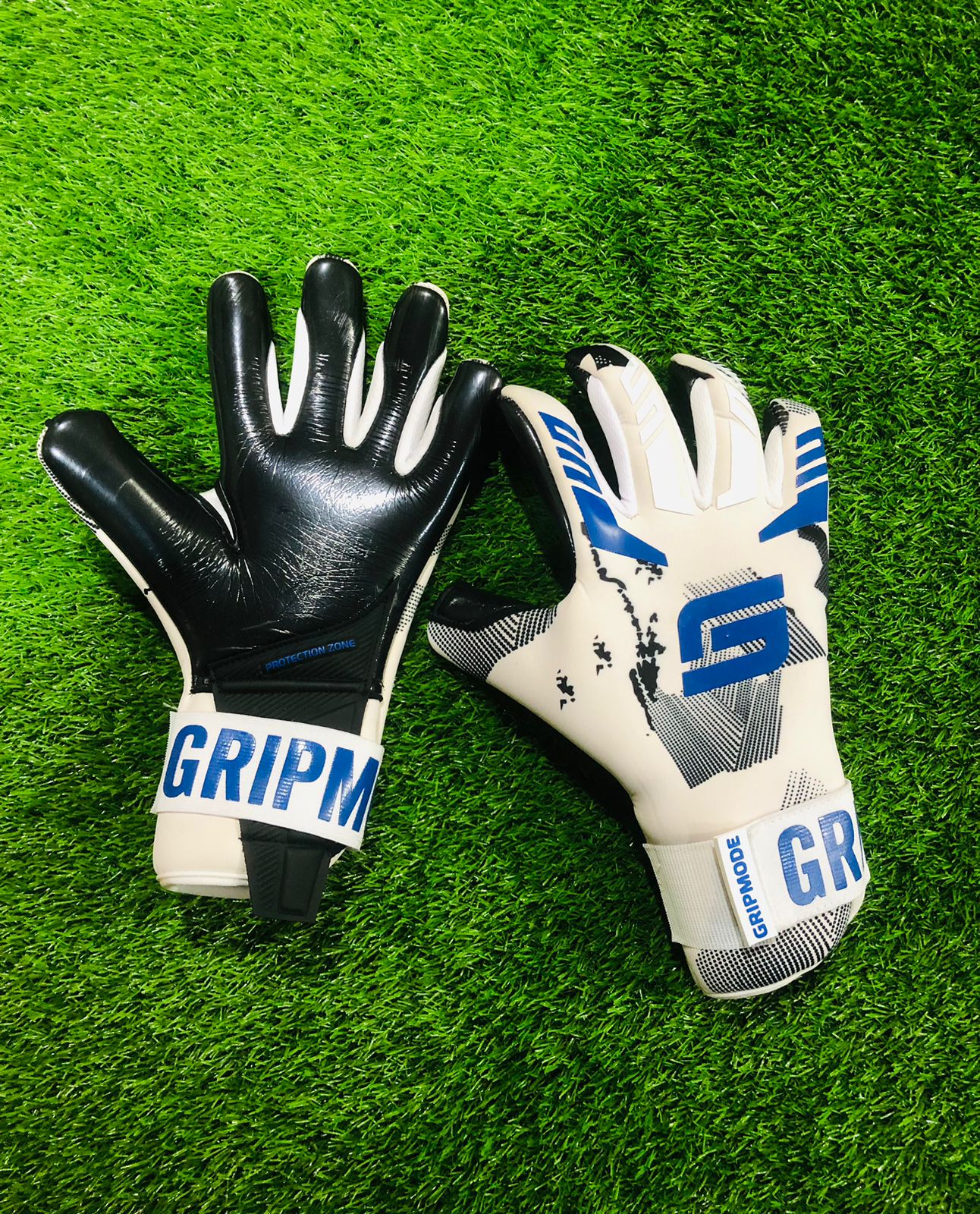 Gripmode professional Goalkeeper gloves